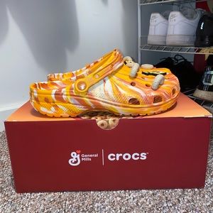 Crocs Honey Nut Cheerios X Classic Clog